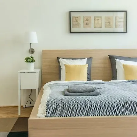 Moderm Downtown Appartement