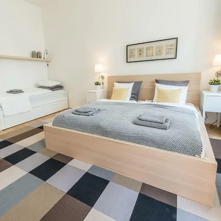 Moderm Downtown Appartement